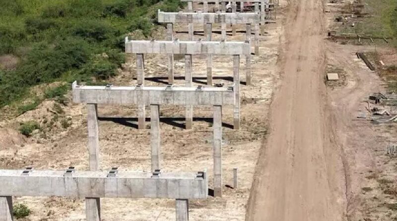 Viaduto de 700 metros marca avanço das obras da Rota Bioceânica