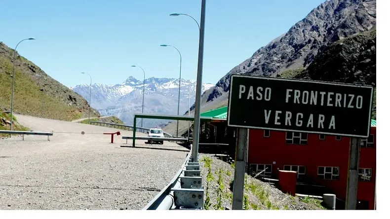Entre vulcões e rumo ao Pacífico: o trem que San Juan na Argentina está promovendo para chegar ao Chile