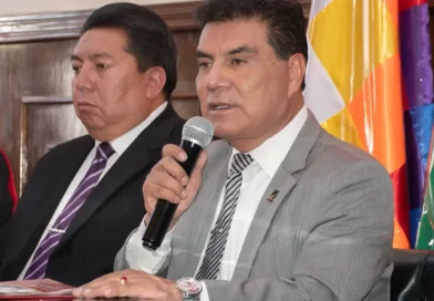 Oruro apoia lei que prioriza corredor bioceânico e anuncia proposta de zona econômica