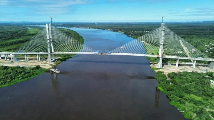 Estudos na Itália testaram ponte bioceânica contra ventos fortes; construção de 1,3 km está na fase final