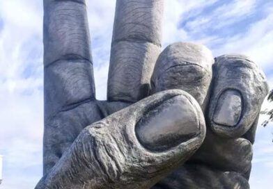 Monumento de motociclistas chega à Feira e pode virar atração permanente