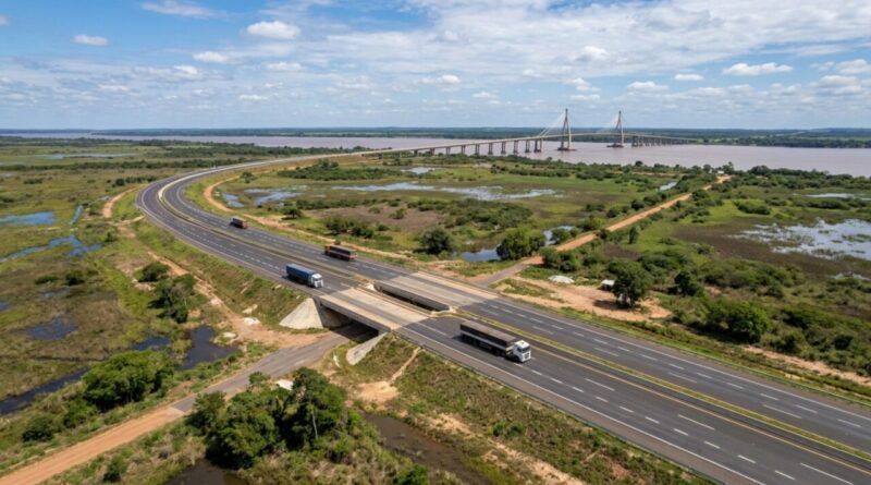 Obra brasileira de 13,1 km reúne seis pontes e um viaduto para integrar o Centro-Oeste a uma rota que segue até os portos do Pacífico